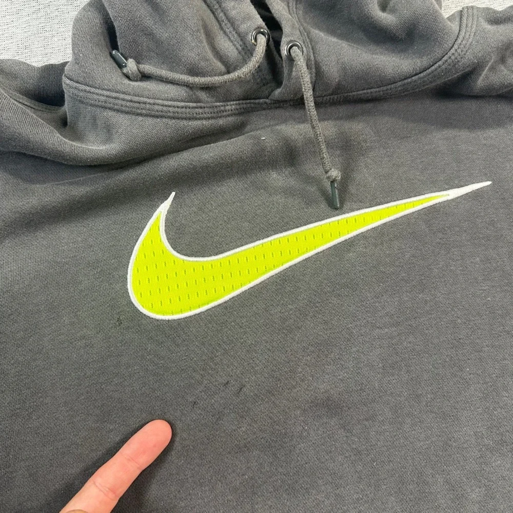 VTG Nike Men's‎ XL Gray Pullover Hoodie Athletic Swoosh Logo Casual Y2K